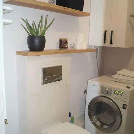 Apartament-moj Azyl Apartment