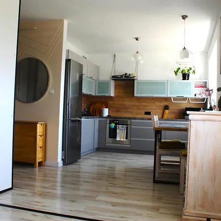 Apartament-moj Azyl アパート